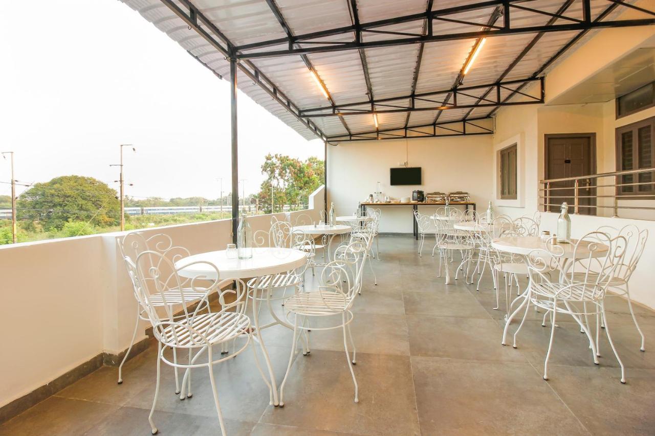 Super Townhouse Rcc Sunrise Hotel Hyderabad Luaran gambar