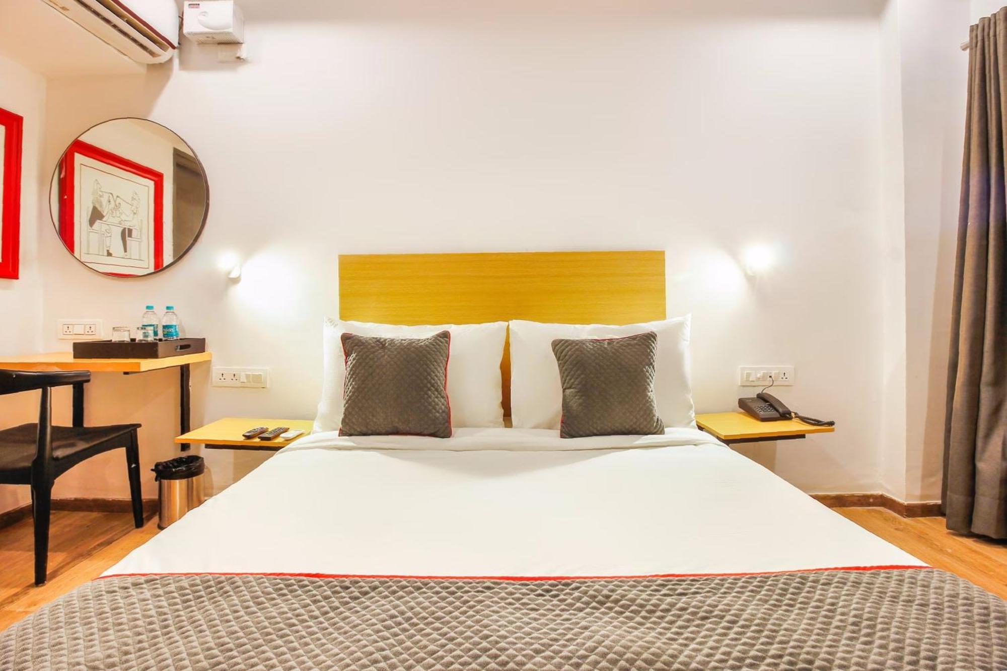 Super Townhouse Rcc Sunrise Hotel Hyderabad Luaran gambar