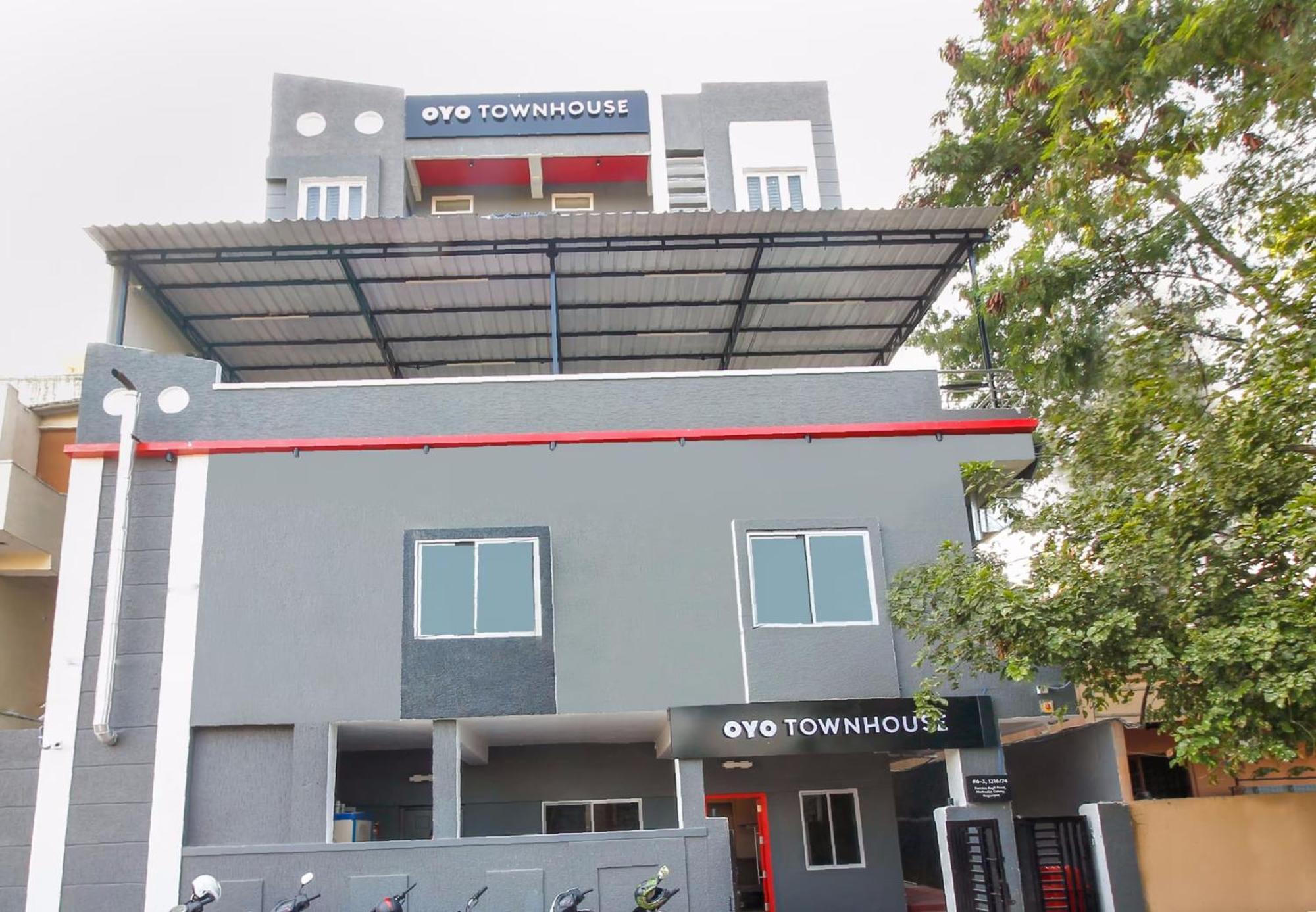Super Townhouse Rcc Sunrise Hotel Hyderabad Luaran gambar