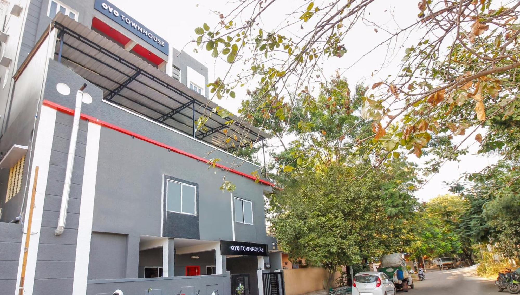 Super Townhouse Rcc Sunrise Hotel Hyderabad Luaran gambar