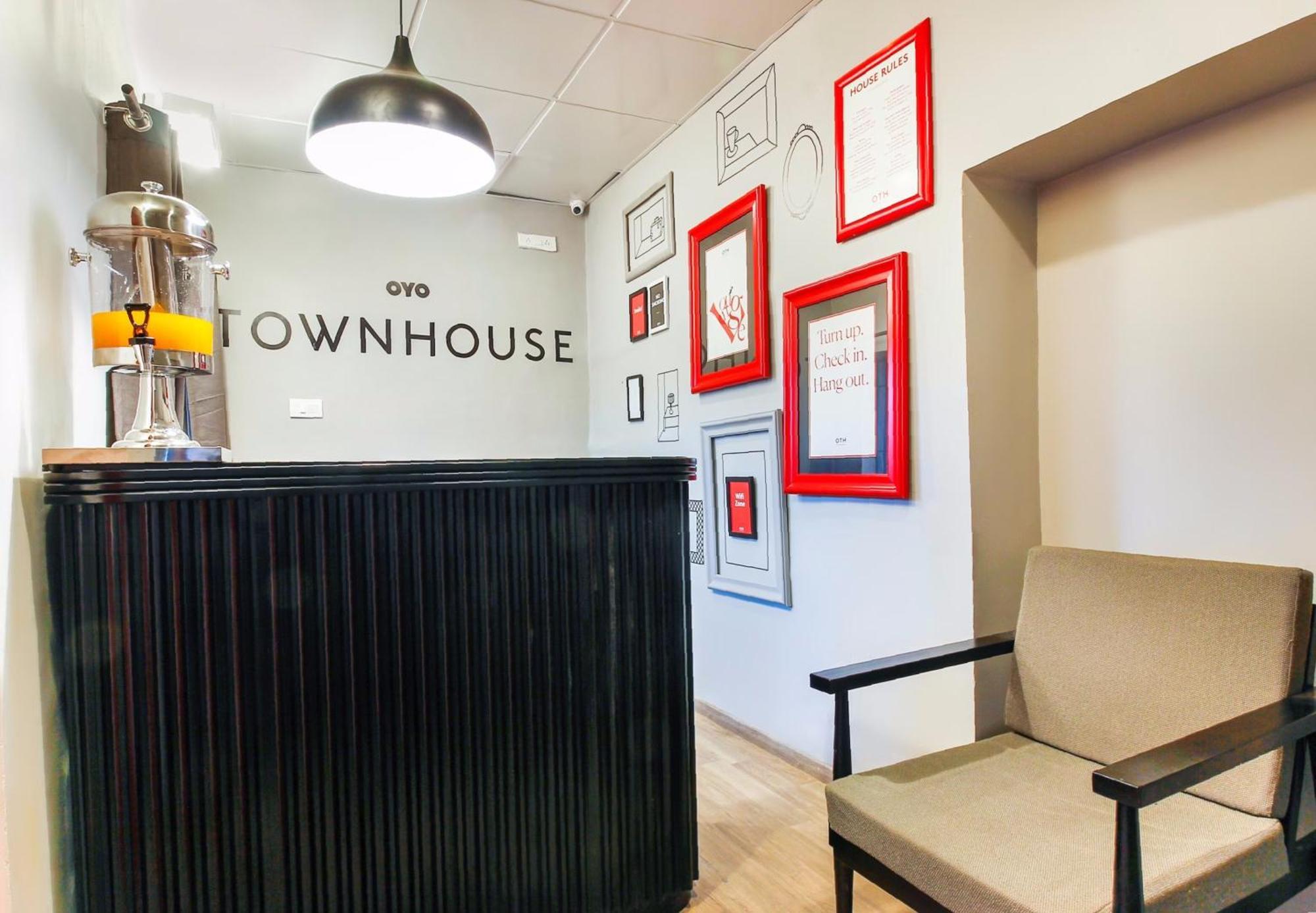 Super Townhouse Rcc Sunrise Hotel Hyderabad Luaran gambar