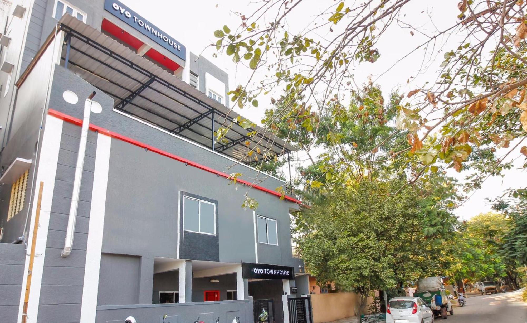 Super Townhouse Rcc Sunrise Hotel Hyderabad Luaran gambar